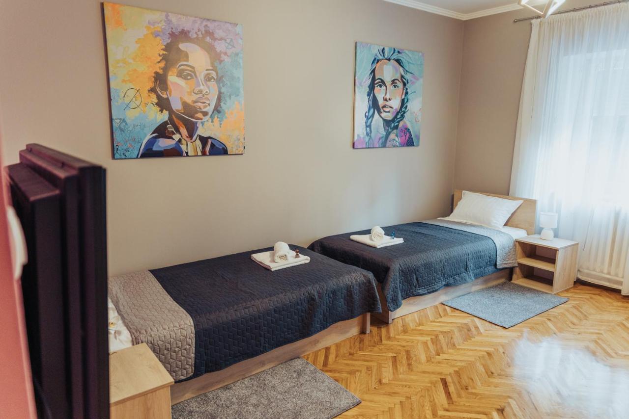 Dumalux Velvet Apartment Subotica Exterior photo