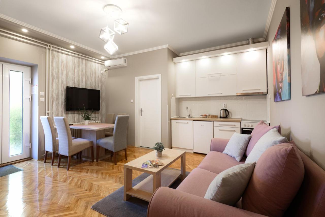 Dumalux Velvet Apartment Subotica Exterior photo